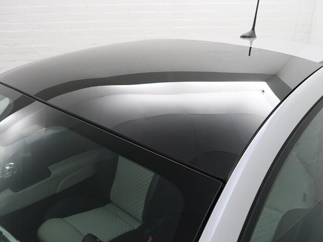 Fiat 500 1.0 Hybrid Dolcevita- Panoramadak, Two Tone, Carplay, Android Auto, Design Interieur