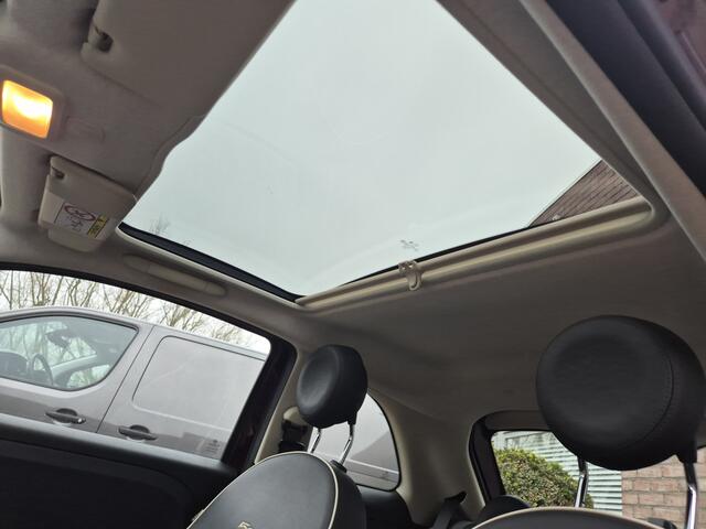 Fiat 500 0.9 TwinAir Turbo Lounge Panoramadak, Navigatie. In werkelijke nieuwstaat.