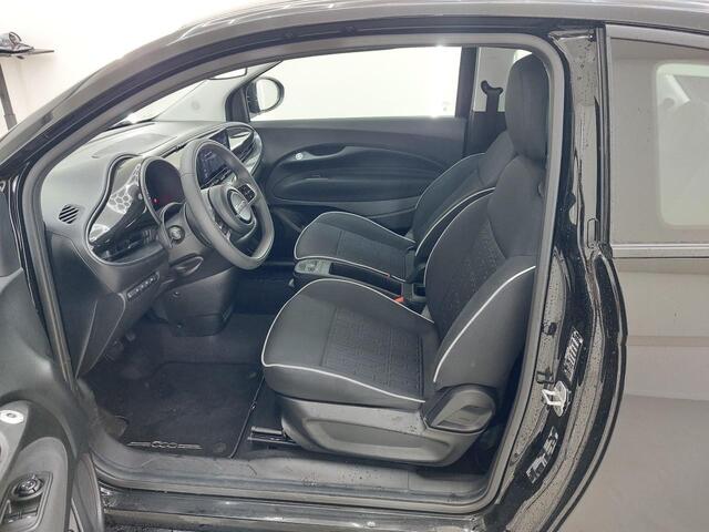 Fiat 500 Urban 42 kWh | 19.800 km! | WORDT VERWACHT |