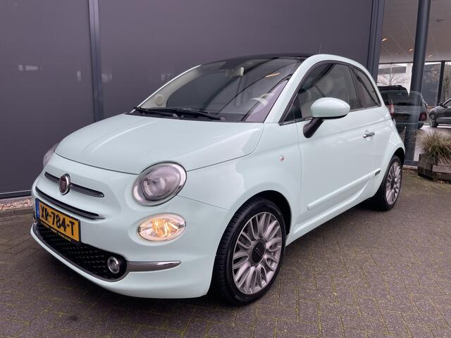 Fiat 500 0.9 TwinAir Turbo Collezione met schuif/kanteldak Airco - Cruise control - parkeersensor achter - Navigatie - Panoramadak - Schuif/kantel dak - Mistlampen voor - Licht metalen velgen 16 inch - Stuur multifunctioneel - Radio - Bluetooth - Sta