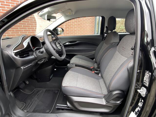Fiat 500 Icon 42 kWh NAV CRUISE CARPLAY LMV NL AUTO
