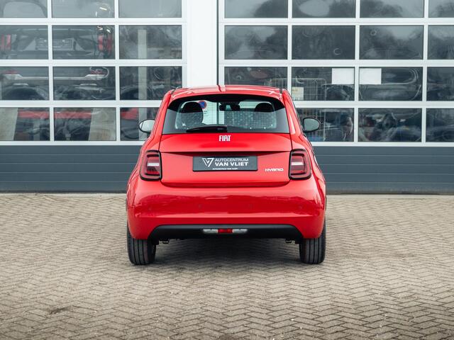 Fiat 500 Hybrid Torino Launch Edition | Private Lease ¤ 379,- | New | Clima | Carplay | PDC | Priv Glass | Rosso Passione