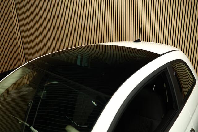 Fiat 500 1.0 Hybrid BELLAVITA met FABRIEKSGARANTIE CARPLAY DAB CLIMA CRUISE "24