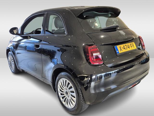 Fiat 500 Urban 42 kWh | Climate Control | Navigatie via Apple Carplay of Android Auto | Cruise Control |