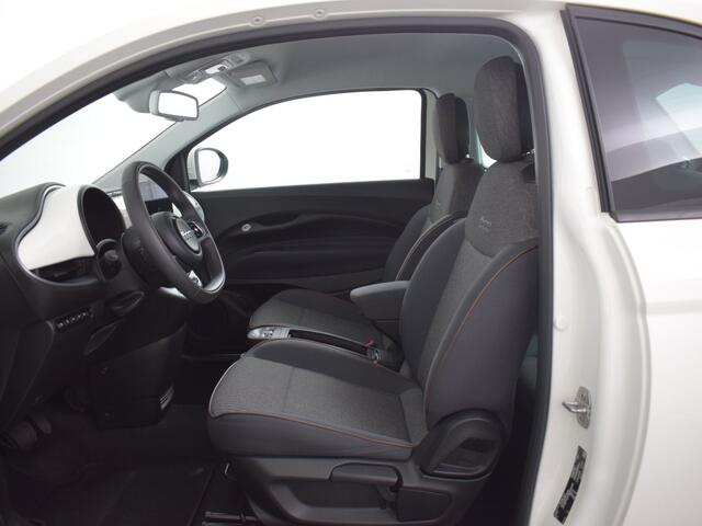 Fiat 500 Passion 42 kWh | Keyless o Camera o CarPlay o Navigatie