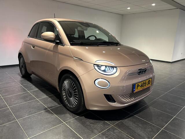 Fiat 500 Icon 42 kWh | SOH 91,2% | Navigatie | Stoelverwarming | Achteruitrijcamera |