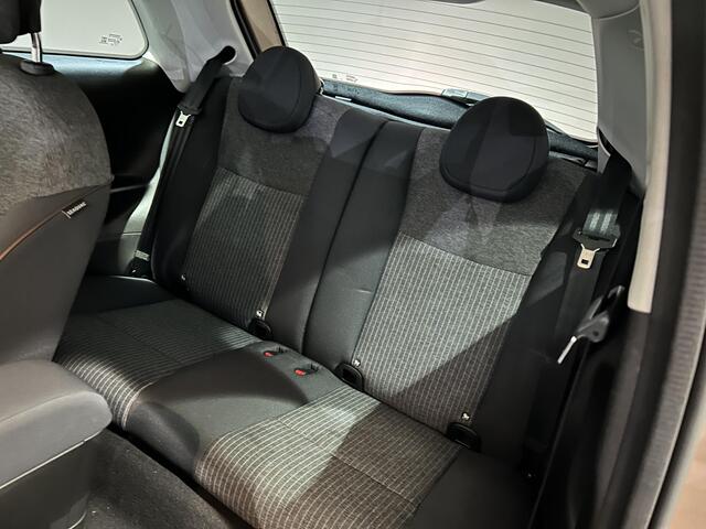 Fiat 500 Icon 42 kWh | SOH 91,2% | Navigatie | Stoelverwarming | Achteruitrijcamera |