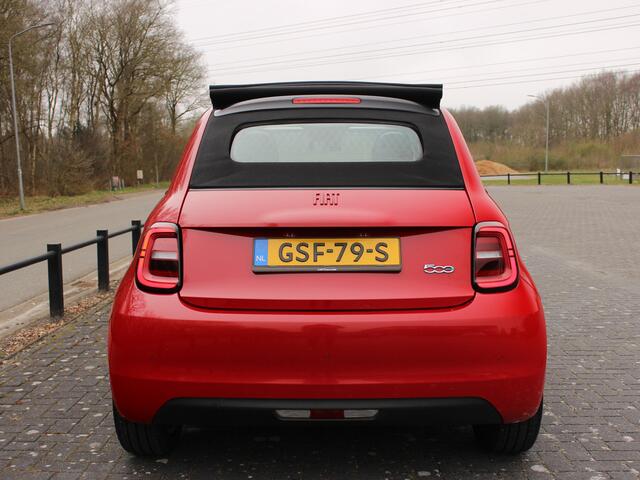 Fiat 500 Cabrio La Prima 42 kWh LED / Carplay