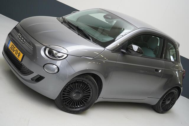 Fiat 500 Icon 42 kWh | Navigatie | Cruise control | Climate control | Lm velgen