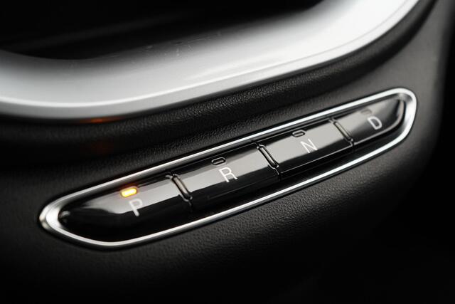 Fiat 500 Icon 42 kWh | Navigatie | Cruise control | Climate control | Lm velgen