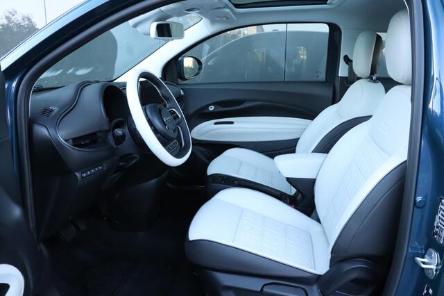 Fiat 500 La Prima 42 kWh | Pano | Technology | Winter | BTW | 17"