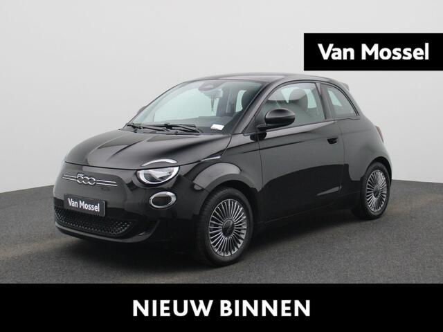 Fiat 500 500e 42 kWh Icon 119PK | Digital Cockpit | Panoramadak | Navigatie | Achteruitrijcamera | Climate Control | Apple CarPlay & Android Auto