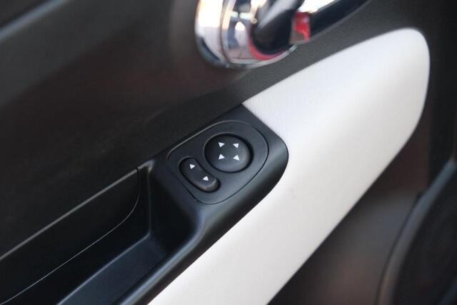 Fiat 500 1.0 Hybrid 70pk Dolcevita | App Connect | Airco | Cruise | Panoramadak | DAB