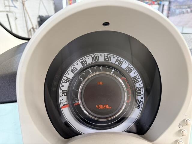 Fiat 500 1.2 Lounge Cabrio VERDE LATTEMENTA