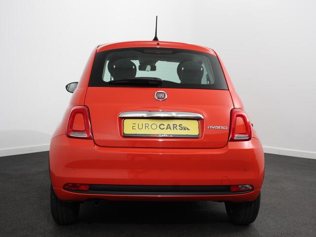 Fiat 500 1.0 Hybrid Vita Comfort | Navigatie | Apple Carplay/Android Auto | Parkeer sensoren | Cruise Control | Airco