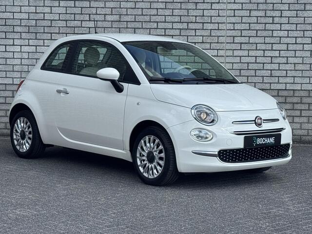 Fiat 500 1.0 Hybrid Lounge | Apple CarPlay / Android Auto | Parkeersensoren | Cruise Control | DAB+ |