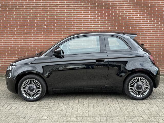 Fiat 500 Icon 24 kWh NAV CRUISE CARPLAY DAB LMV