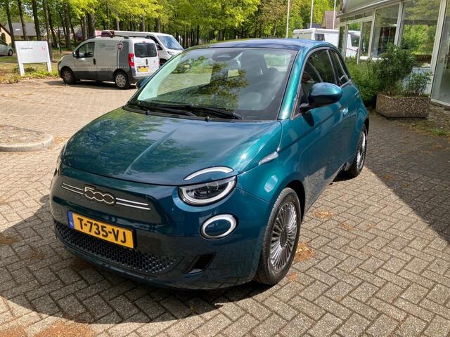 Fiat 500 Icon/42kWh/keyLess/Nav/Pano/Add.Cruise/16LM/Clima