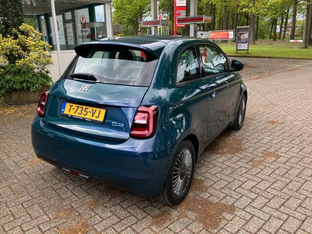 Fiat 500 Icon/42kWh/keyLess/Nav/Pano/Add.Cruise/16LM/Clima