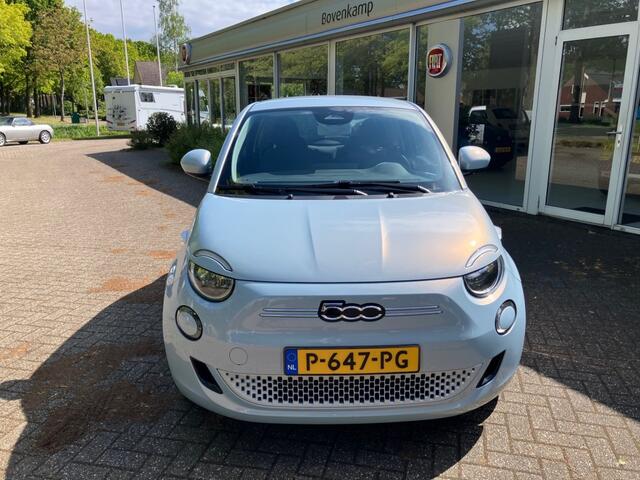 Fiat 500 Icon 42 kWh/Trekhaak afn./Nav./16LM/Lage km stand