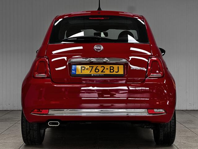 Fiat 500 1.0 Hybrid RED/ Virtual Dash./ 15'' LMV/ Panorama-Dak/ DAB+/ Bluetooth/ Navi/ Clima/ Cruise/ Elek. pakket/ Multi. LEDER. Stuur/ PDC/ LED Dagrijverl.