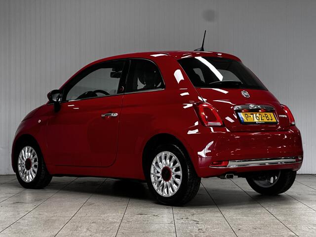 Fiat 500 1.0 Hybrid RED/ Virtual Dash./ 15'' LMV/ Panorama-Dak/ DAB+/ Bluetooth/ Navi/ Clima/ Cruise/ Elek. pakket/ Multi. LEDER. Stuur/ PDC/ LED Dagrijverl.