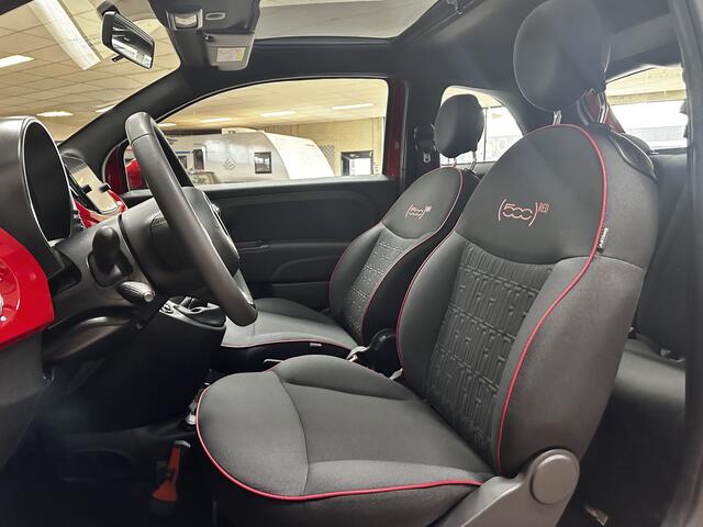 Fiat 500 1.0 Hybrid RED/ Virtual Dash./ 15'' LMV/ Panorama-Dak/ DAB+/ Bluetooth/ Navi/ Clima/ Cruise/ Elek. pakket/ Multi. LEDER. Stuur/ PDC/ LED Dagrijverl.