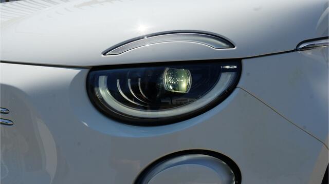 Fiat 500 3+1 Icone 42 kWh rijklaar incl garantie