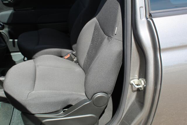 Fiat 500 1.0 70 pk Hybrid Cruise Control, Apple Carplay, Bluetooth, Parkeersensoren achter