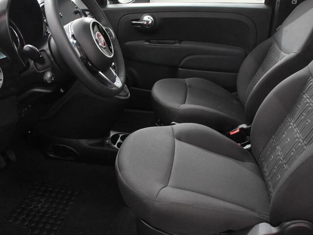 Fiat 500 1.0 Hybrid Dolcevita Finale Panorama dak Climate Control Cruise Control Navigatie Apple Carplay/Android Auto Dab Digitale Cockpit Parkeer Sensoren Lichtmetalen Velgen Led