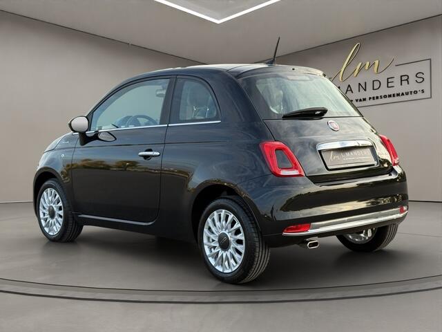 Fiat 500 1.0 Hybrid Dolcevita 2022 Zwart | Apple CarPlay | Climate Contro