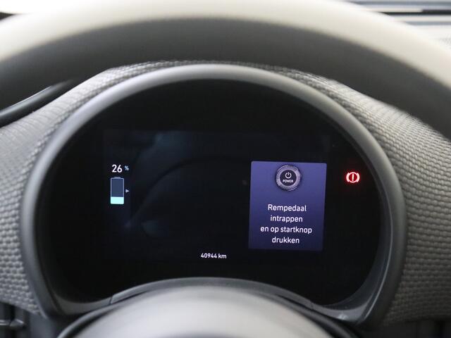 Fiat 500 La Prima 42 kWh | Winter Pack | Carplay | Camera | Schuifdak |