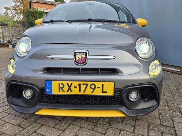 Fiat 500 ABARTH 1.4 T-Jet 595 Pista NAVI 2 SETS VELGEN TEL