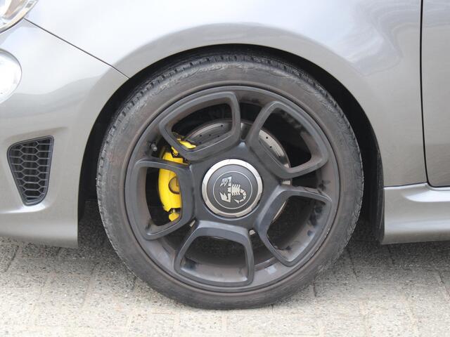 Fiat 500 ABARTH 1.4 T-Jet Turismo Pista | NET BINNEN FOTO REPORTAGE VOLGT |