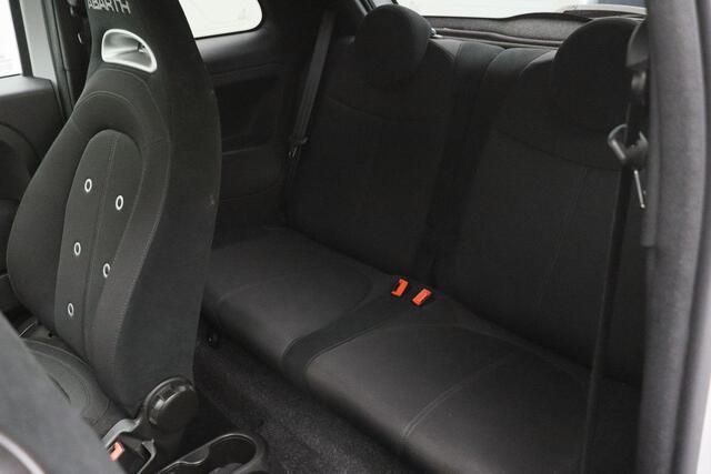 Fiat 500 ABARTH 1.4 T-Jet 595 2019 | Goed Onderhouden | Navigatie | Xenon | Stuurwiel Bediening | DAB Radio | Elektrische Ramen | Lichtmetalen Velgen | 2 Sleutels