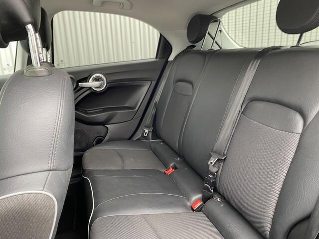 Fiat 500 X CROSS 1.4 Turbo MultiAir Cross AUTOMAAT, 89Dkm, Keyless, Leer/Stof, Clima, Navi, CC, Bluetooth, PDC, LM, nw. APK - Inruil Mogelijk -