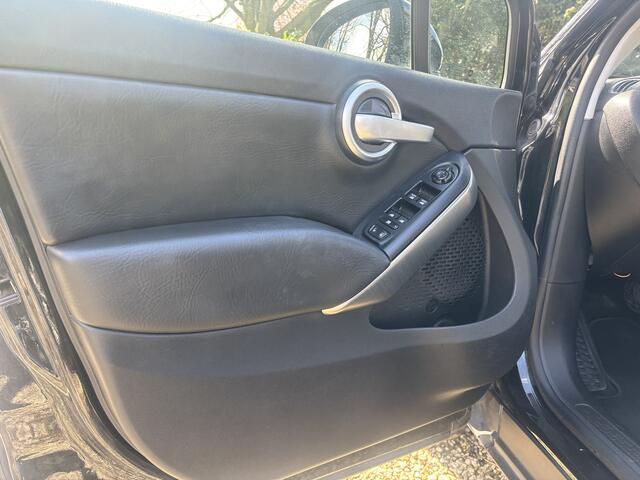 Fiat 500 X CROSS 1.4 Turbo MultiAir Cross/ Automaat / Carplay / Keyless / St. Verw.