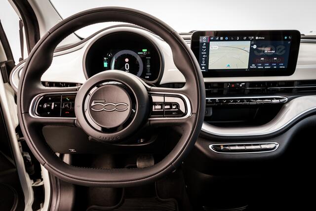 Fiat 500C Icon 42 kWh | Cabrio | 17 inch LMV | LED | Camera | Keyless | Lane Assist