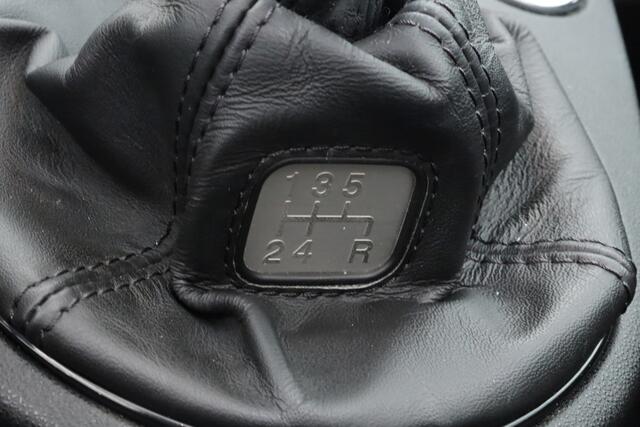 Fiat 500C 1.2 Lounge | Apple CarPlay & Android Aut0 | Clima | 16'' | Cruise Ctrl |