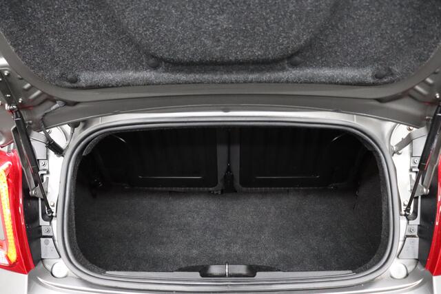 Fiat 500C 1.2 Automaat Lounge Cabrio Automaat | Elek. Bedienbare Kap | Cruise-control | Navigatie | Apple Carplay & Android Auto | Parkeersensoren Achter | Airco | LM Velgen