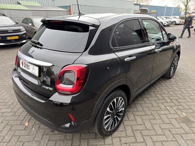 Fiat 500X 130pk Hybrid (Camera - LED - Automatische Airco - Parkeersensoren V+A - Navigatie via Apple Carplay - 17")