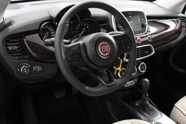 Fiat 500X Fiat 500X 1,4 Turbo 150pk Yacht Club Automaat | Leder | Navigatie | Audio | Canvas vouwdak | Adaptive Cruise Control | Camera | Dab | Led | 18" Lichtmetalen Velgen | Extra getint glas