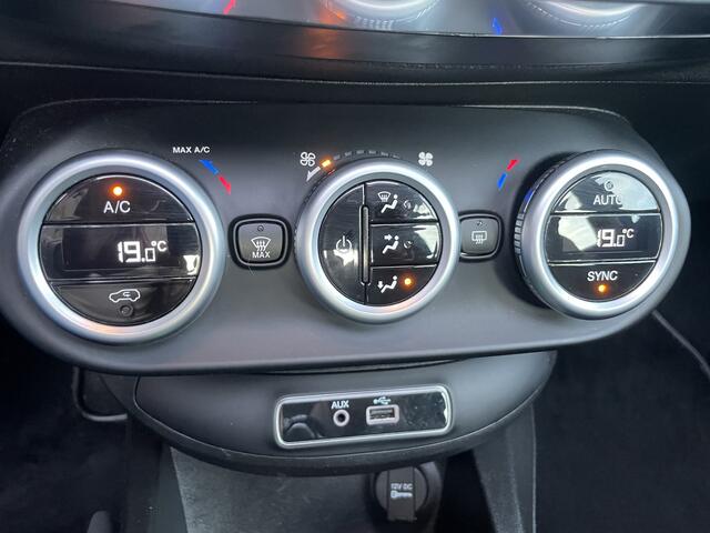 Fiat 500X 1.4 Turbo MultiAir PopStar Schuif/ kanteldak - Airco - Cruise control - Navigatie - Parkeersensor achter - All season banden - Stuur multifunctioneel - Bluetooth - Stuur leder - Mistlampen voor - Licht metalen velgen 1