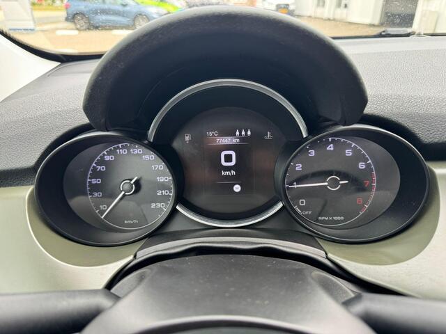 Fiat 500X 1.0 GSE Lounge 120pk | Navigatie | Achteruitrijcamera | Half leder