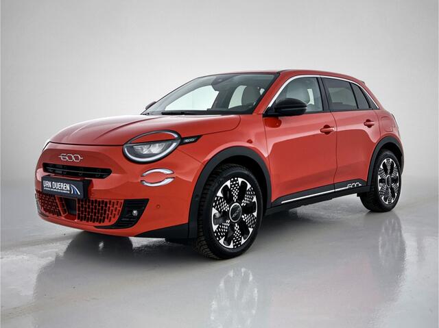 Fiat 600 600e La Prima 54 kWh Leder, Carplay, Adaptive Cruise