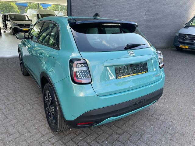 Fiat 600 1.2 Hybrid Urban