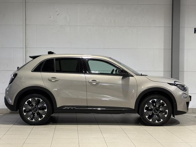 Fiat 600 La Prima 1.2 Hybrid 110 e-DSC6 | ELEKTR. A.KLEP | NAVI | CAMERA | LED KOPLAMPEN | DAB+ | APPLE CARPLAY / ANDROID AUTO