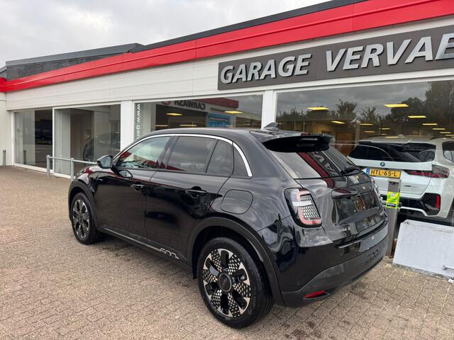 Fiat 600 1.2 Hybrid La Prima