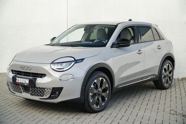 Fiat 600 1.2 Hybrid 100 PK La Prima | Navi | Camera | Carplay