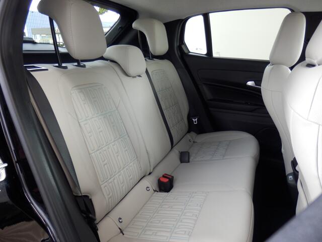 Fiat 600 100pk Hybride | La Prima | Automaat | Massagestoel |